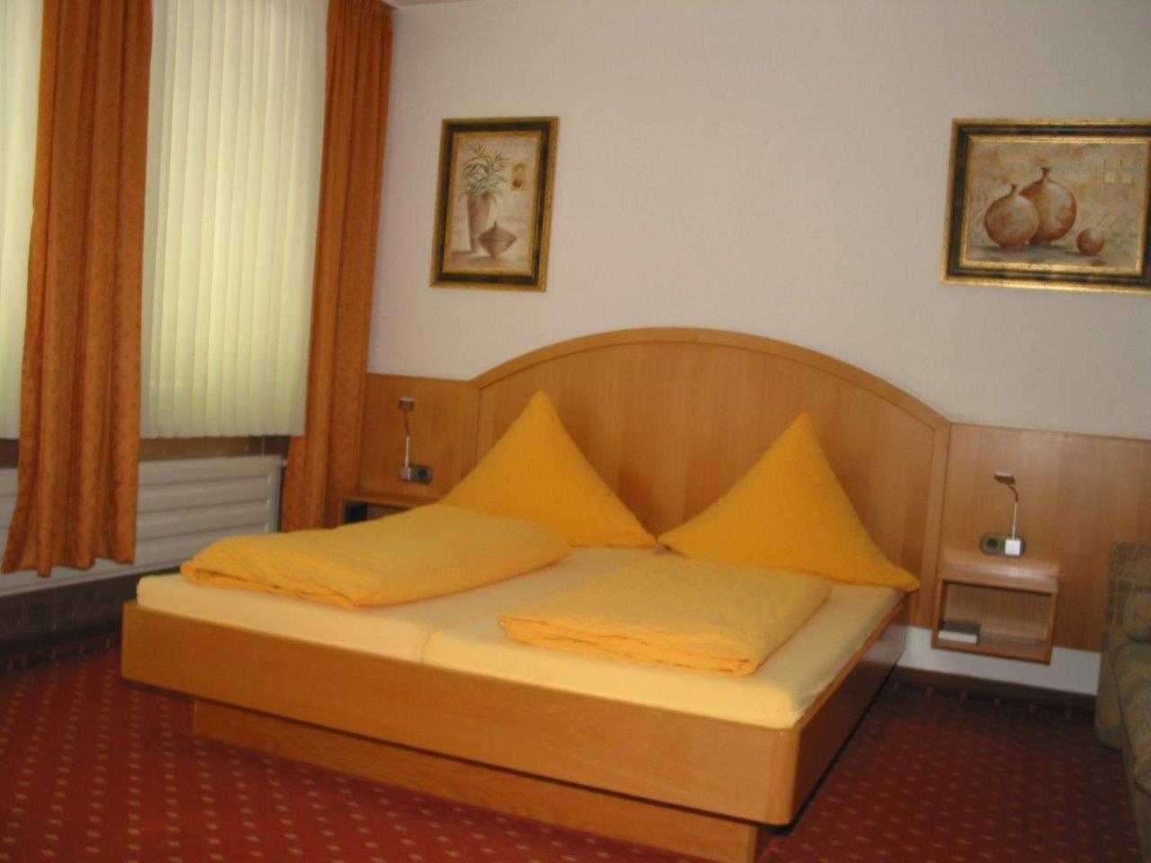 Muhlheim an der Donau Hotel Gaestehaus Theresia Garni المظهر الخارجي الصورة